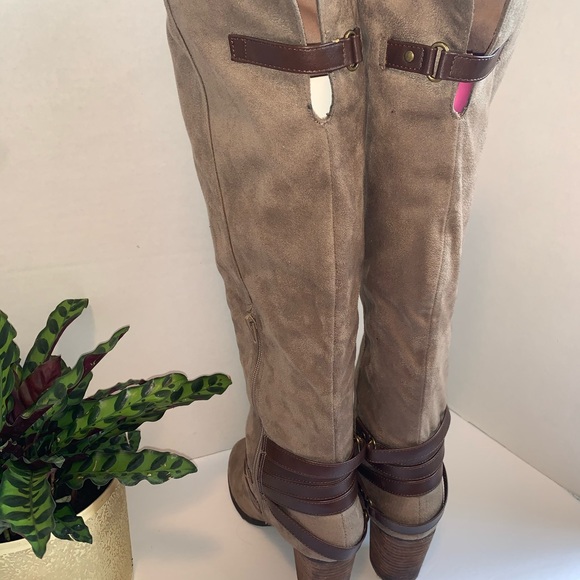 MADDEN GIRL • Tan Suede Over The Knee Boot - Picture 3 of 4